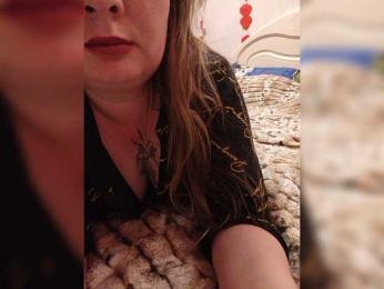 EngTeacher webcam model stream image