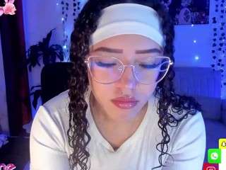 liz-martins webcam camsoda model stream image