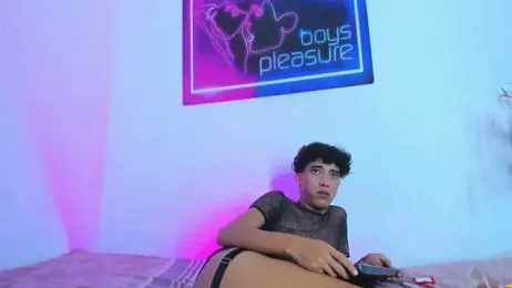 Pleasure_boys_hot webcam model stream image