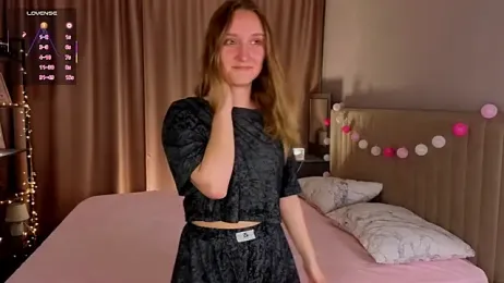 JenevaLitalien webcam model stream image