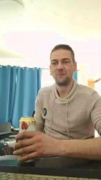 Lienlingsidiot webcam model stream image