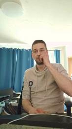 Lienlingsidiot webcam cam4 model stream image