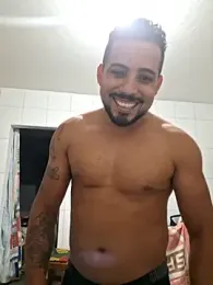 Luizragnar123 webcam model stream image