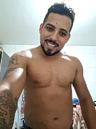 Luizragnar123 webcam model stream image