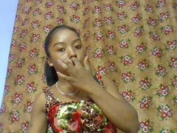 Elysa7 webcam model stream image