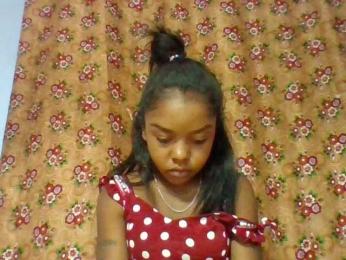 Elysa7 webcam model stream image