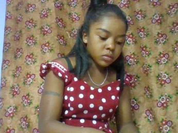 Elysa7 webcam model stream image