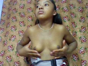 Elysa7 webcam model stream image