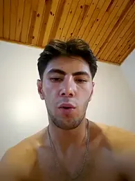Sexymannn17 webcam model stream image