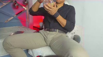 Lucii_fer_ webcam model stream image