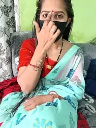 SareeQween143 webcam stripchat model stream image