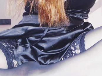 Va-len-cia webcam model stream image