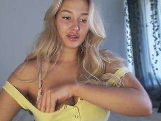 milkybunny webcam model stream image