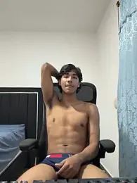 Pedestal_diamant webcam model stream image