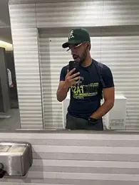 Leon__Hart_ webcam model stream image
