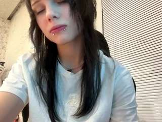 fredacovino webcam model stream image