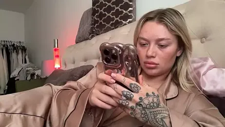 blissdimicco webcam model stream image
