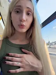 Pink_Kiss webcam model stream image