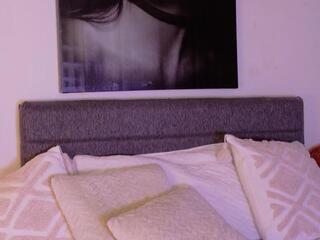 Juliana Saenz webcam model stream image