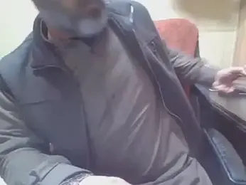 hairymaster95 webcam model stream image