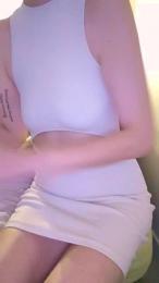 SecretLoove webcam model stream image