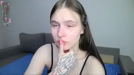 LolaVibe webcam model stream image