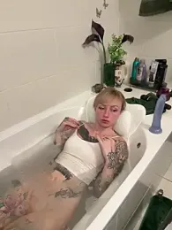 haileyhope_ webcam model stream image