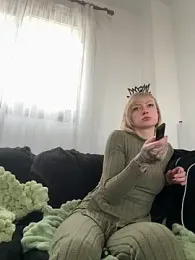 haileyhope_ webcam model stream image