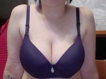 NoraDavidson webcam model stream image