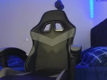 ades_lowe webcam model stream image