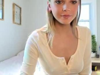 scarletterose_504259 webcam chaturbate model stream image