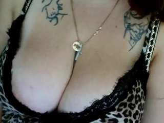 leilabeayte24 webcam model stream image