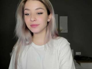 Ariel Meel webcam model stream image