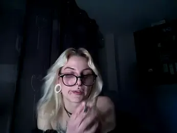 TattooBunny18 webcam model stream image