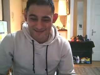 michaelmihai webcam model stream image