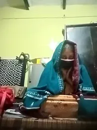 Cute-Charvii webcam model stream image