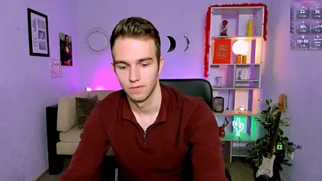 astren_villo webcam model stream image