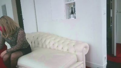 selfbond webcam model stream image