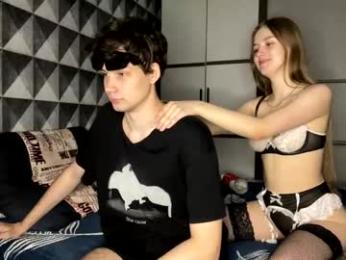 merycouple webcam model stream image