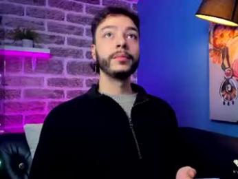 noah_ricci_ webcam model stream image