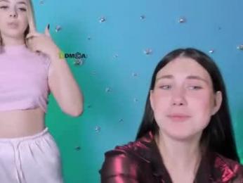 milana_sunny_ webcam model stream image