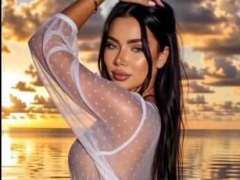 CaitlynEva webcam model stream image