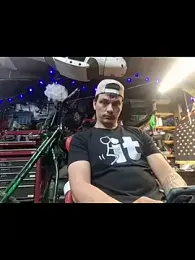 twistafatpipe webcam model stream image