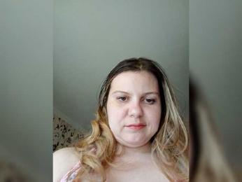 SexyDina webcam model stream image