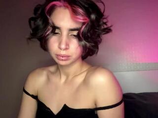 Jame Linderman webcam flirt4free model stream image