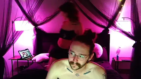 Rose_n_Hippie webcam model stream image