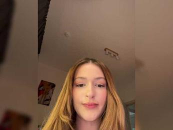 -loveli-di webcam bongacams model stream image