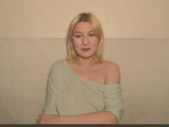 Bonniee webcam model stream image