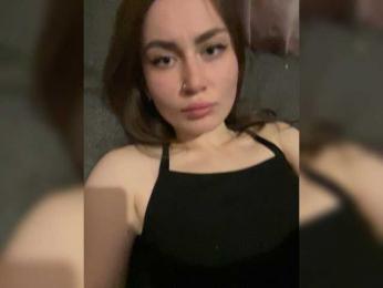 Fyflia webcam model stream image