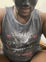 Raven_Steel webcam model stream image